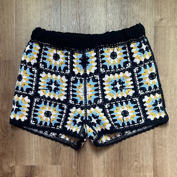 Pants - Crochet Knit Patterned Lined Women’s Shorts